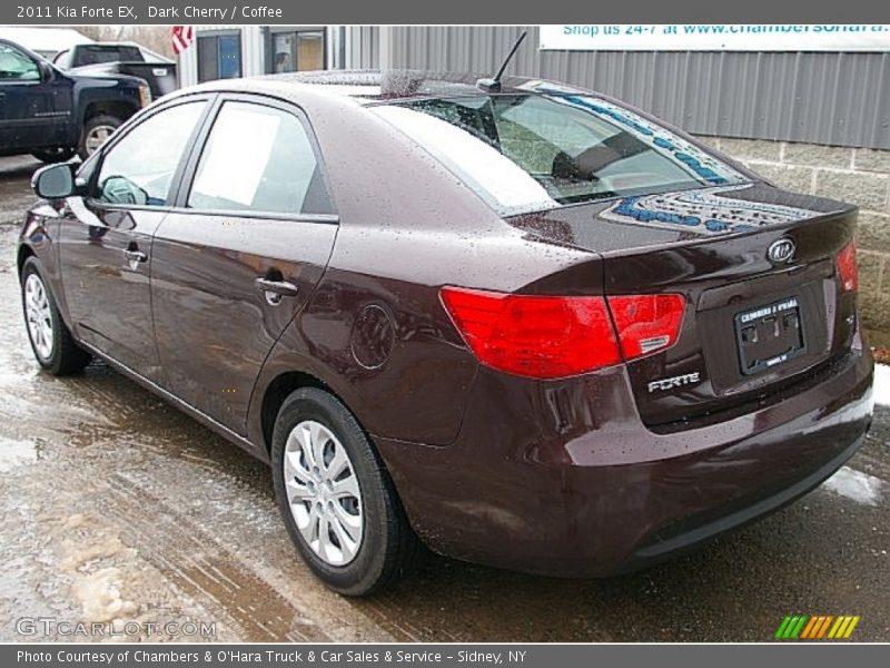 Dark Cherry / Coffee 2011 Kia Forte EX