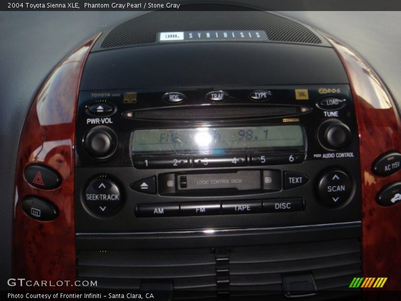 Audio System of 2004 Sienna XLE