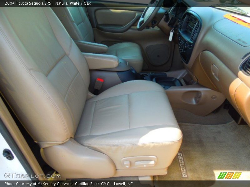 Natural White / Oak 2004 Toyota Sequoia SR5