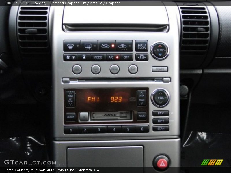 Controls of 2004 G 35 Sedan