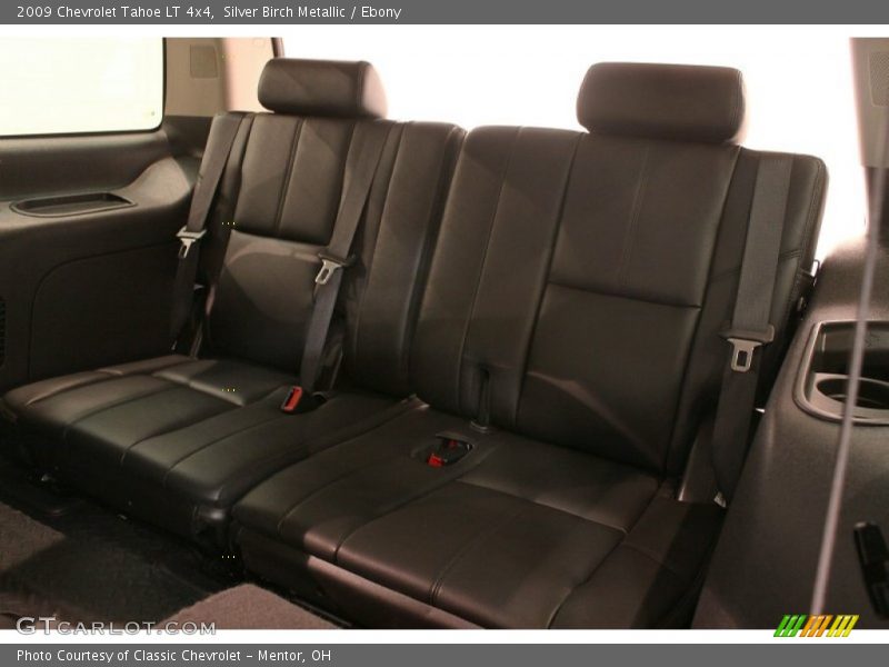 Silver Birch Metallic / Ebony 2009 Chevrolet Tahoe LT 4x4