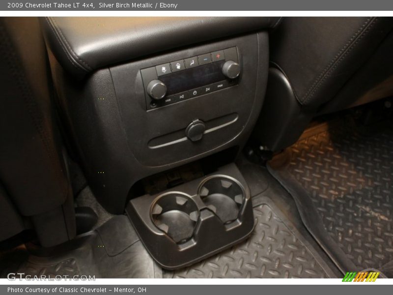 Silver Birch Metallic / Ebony 2009 Chevrolet Tahoe LT 4x4