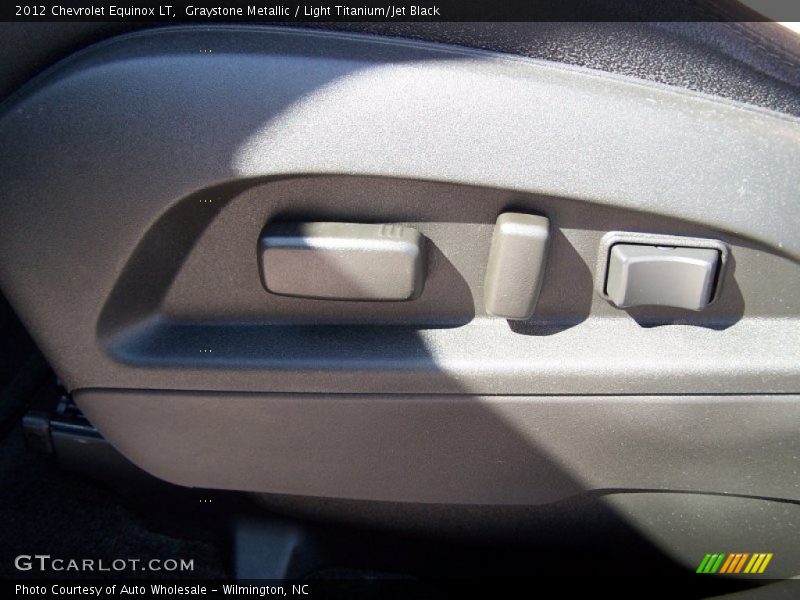 Graystone Metallic / Light Titanium/Jet Black 2012 Chevrolet Equinox LT