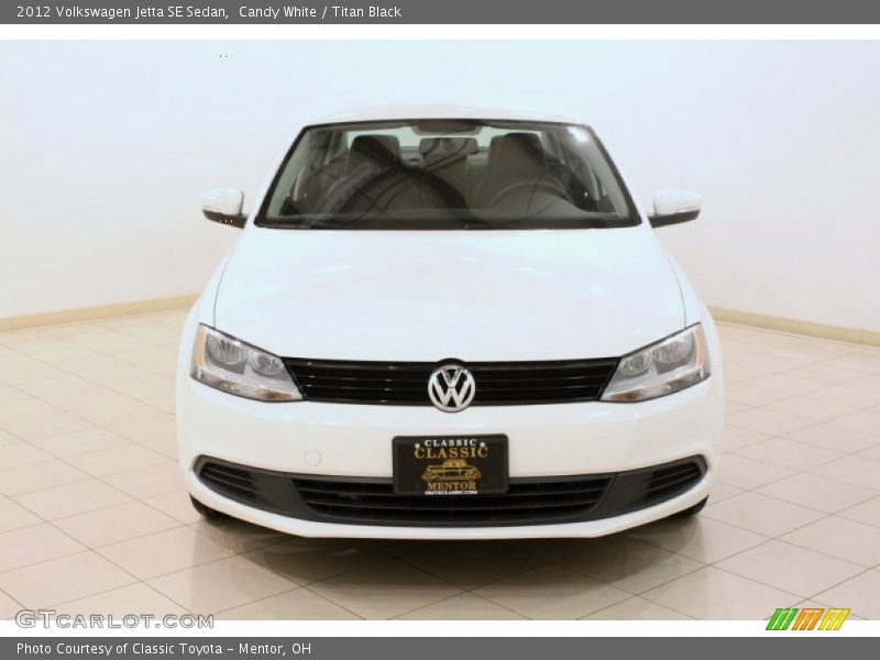 Candy White / Titan Black 2012 Volkswagen Jetta SE Sedan