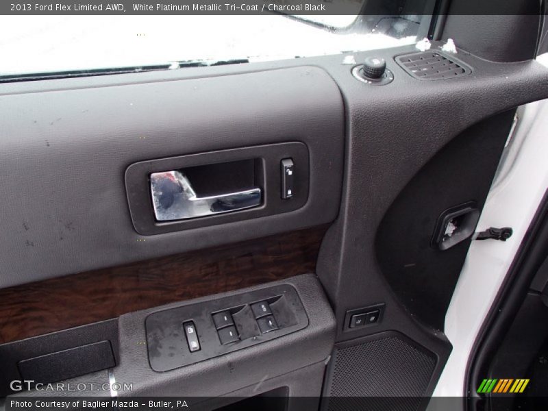 White Platinum Metallic Tri-Coat / Charcoal Black 2013 Ford Flex Limited AWD