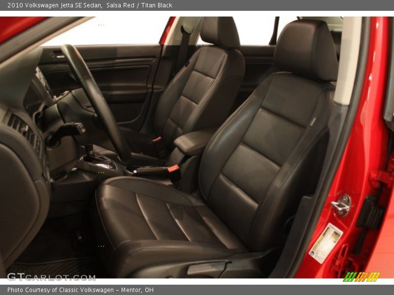 Front Seat of 2010 Jetta SE Sedan