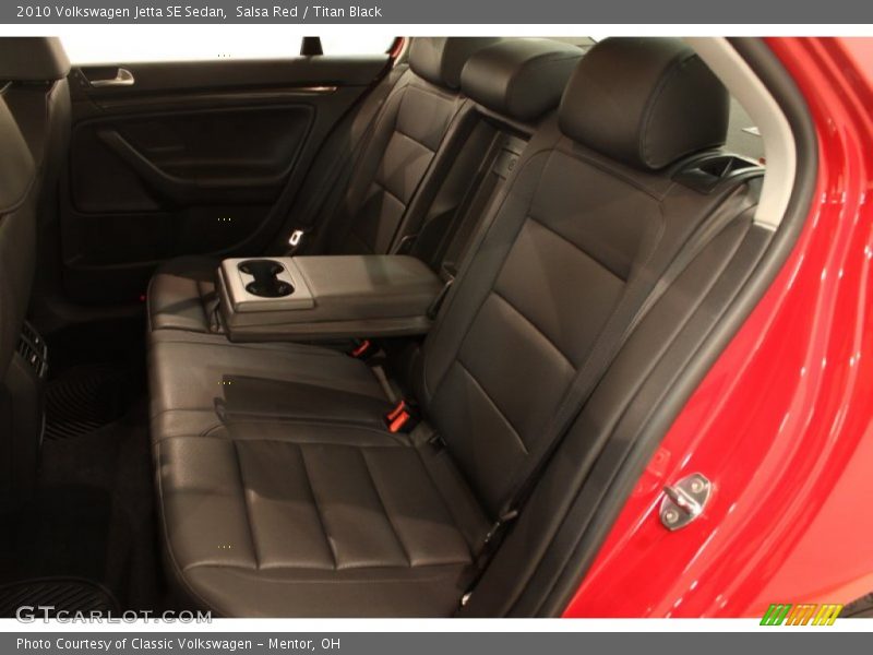 Salsa Red / Titan Black 2010 Volkswagen Jetta SE Sedan