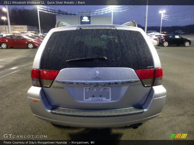 Quick Silver Metallic / Black 2011 Mitsubishi Endeavor LS