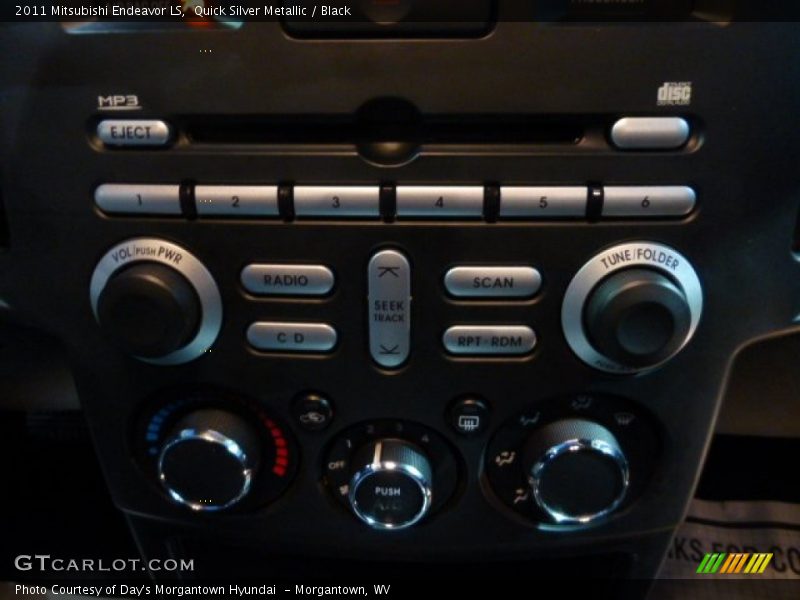 Quick Silver Metallic / Black 2011 Mitsubishi Endeavor LS