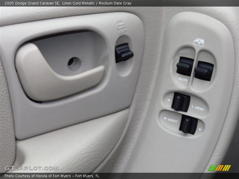 Linen Gold Metallic / Medium Slate Gray 2005 Dodge Grand Caravan SE