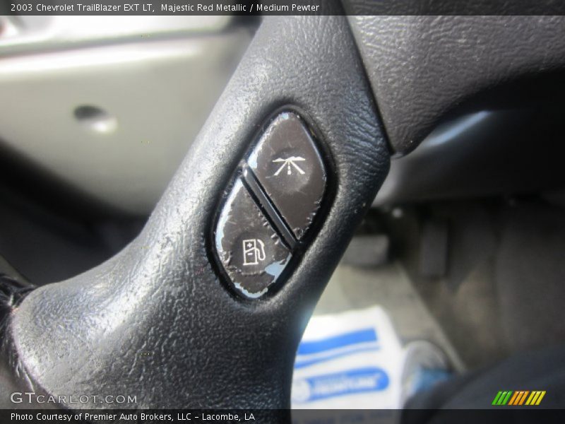 Majestic Red Metallic / Medium Pewter 2003 Chevrolet TrailBlazer EXT LT