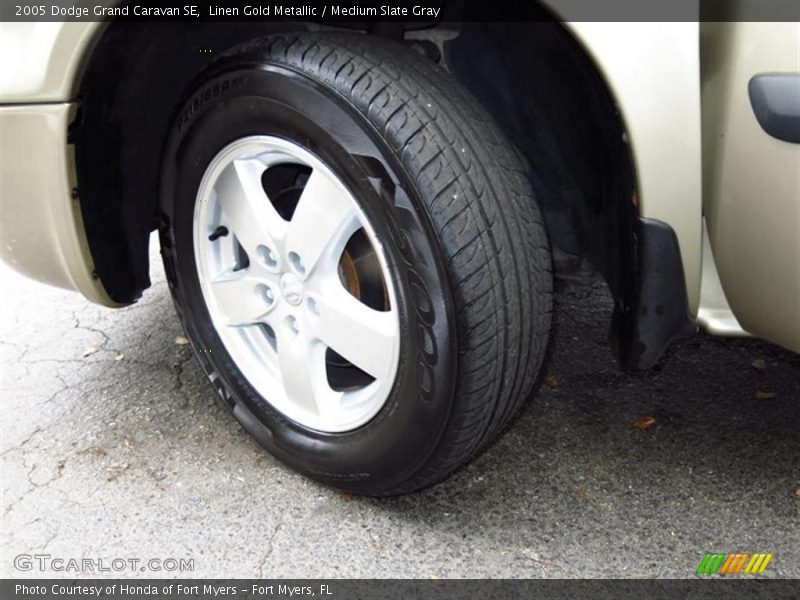 Linen Gold Metallic / Medium Slate Gray 2005 Dodge Grand Caravan SE