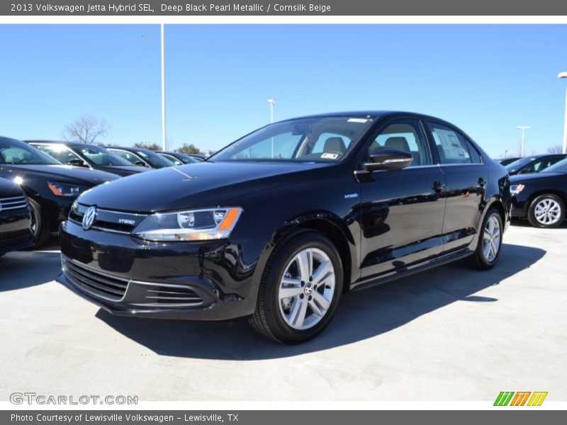 Front 3/4 View of 2013 Jetta Hybrid SEL