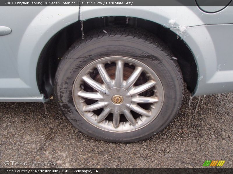  2001 Sebring LXi Sedan Wheel