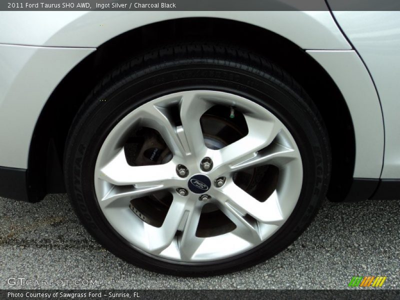  2011 Taurus SHO AWD Wheel