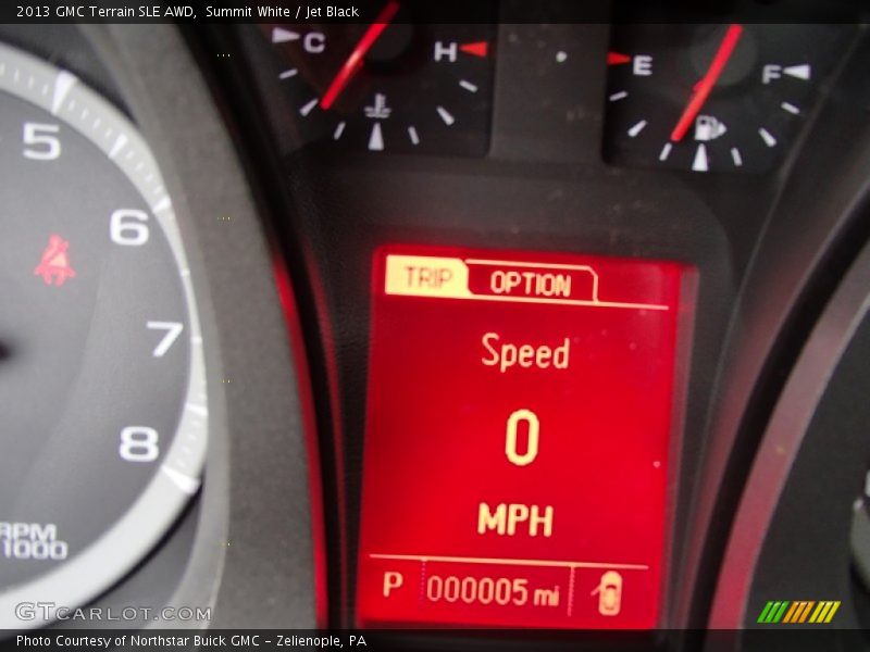 Summit White / Jet Black 2013 GMC Terrain SLE AWD