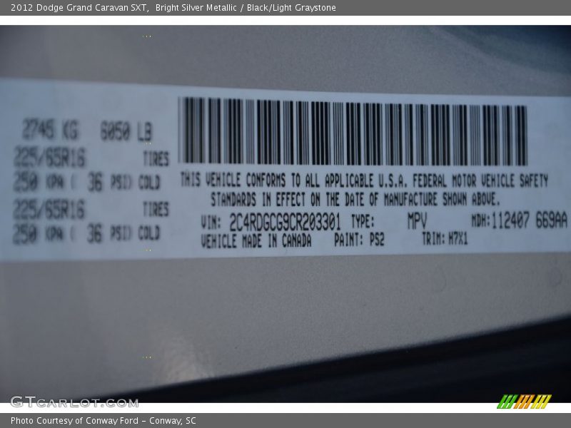 Bright Silver Metallic / Black/Light Graystone 2012 Dodge Grand Caravan SXT