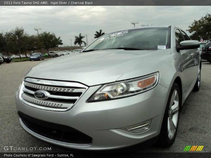 Ingot Silver / Charcoal Black 2011 Ford Taurus SHO AWD