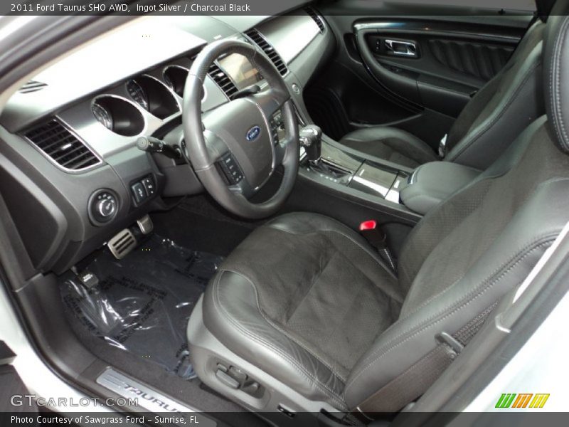 Ingot Silver / Charcoal Black 2011 Ford Taurus SHO AWD