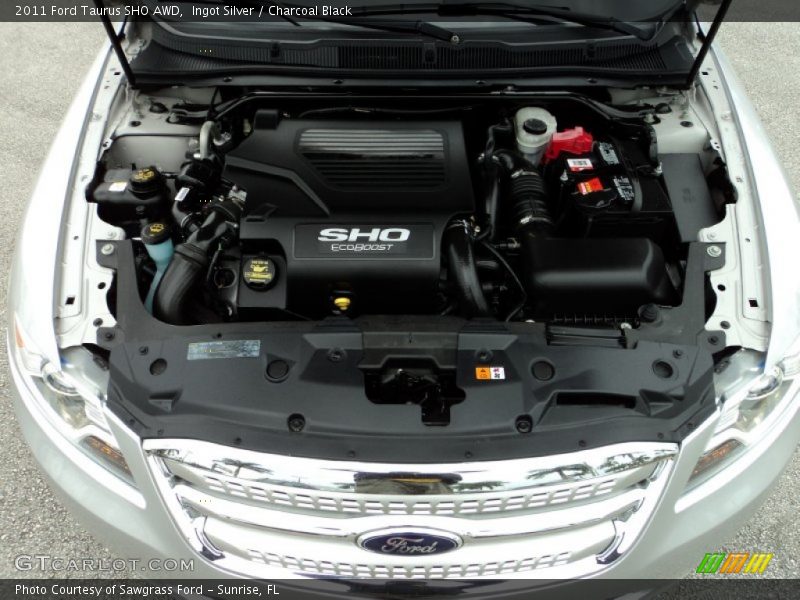  2011 Taurus SHO AWD Engine - 3.5 Liter GTDI EcoBoost Twin-Turbocharged DOHC 24-Valve VVT V6