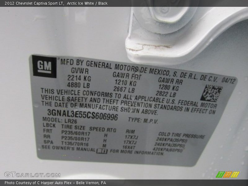 Arctic Ice White / Black 2012 Chevrolet Captiva Sport LT