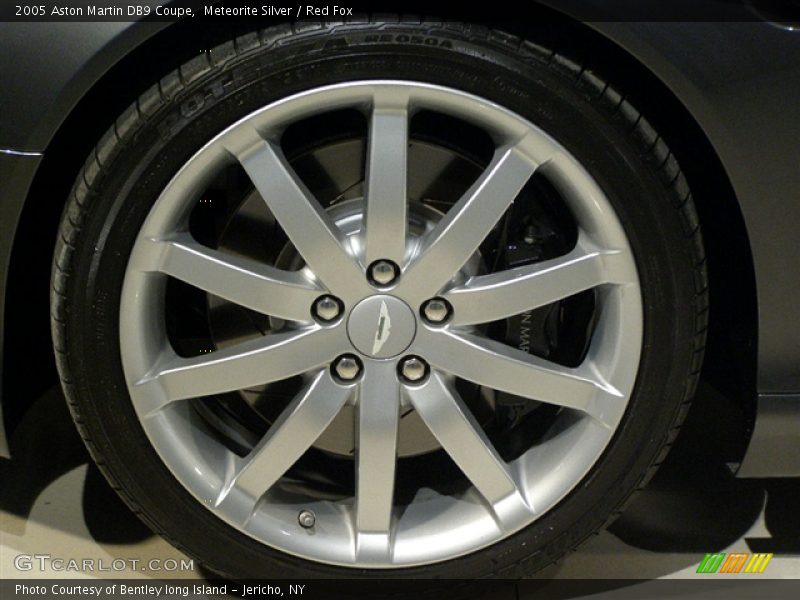 Meteorite Silver / Red Fox 2005 Aston Martin DB9 Coupe