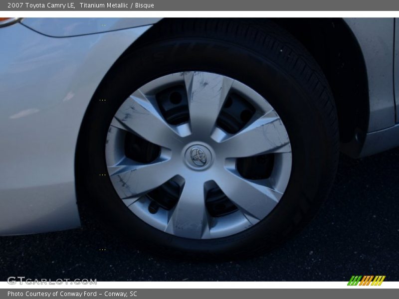 Titanium Metallic / Bisque 2007 Toyota Camry LE