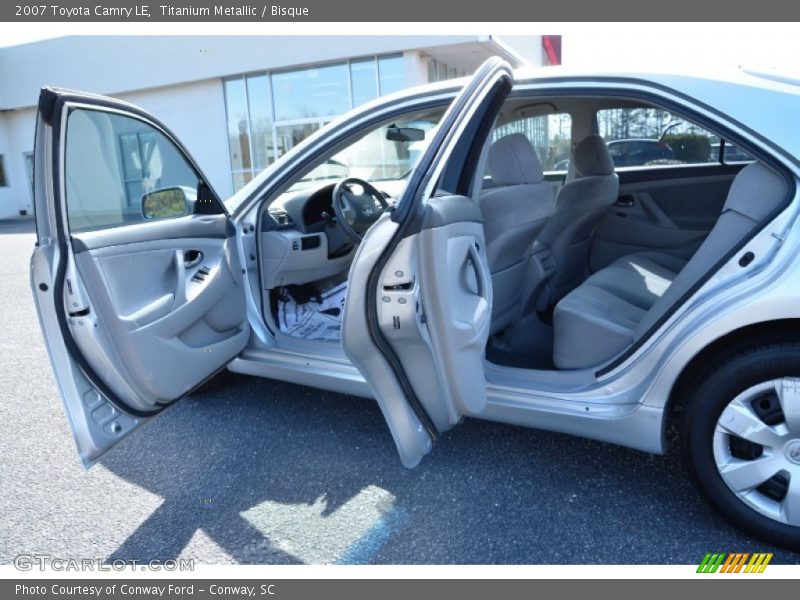 Titanium Metallic / Bisque 2007 Toyota Camry LE