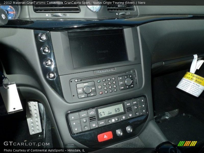 Controls of 2012 GranTurismo Convertible GranCabrio Sport