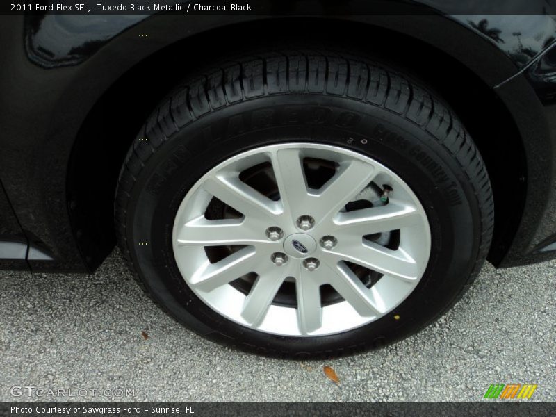 Tuxedo Black Metallic / Charcoal Black 2011 Ford Flex SEL