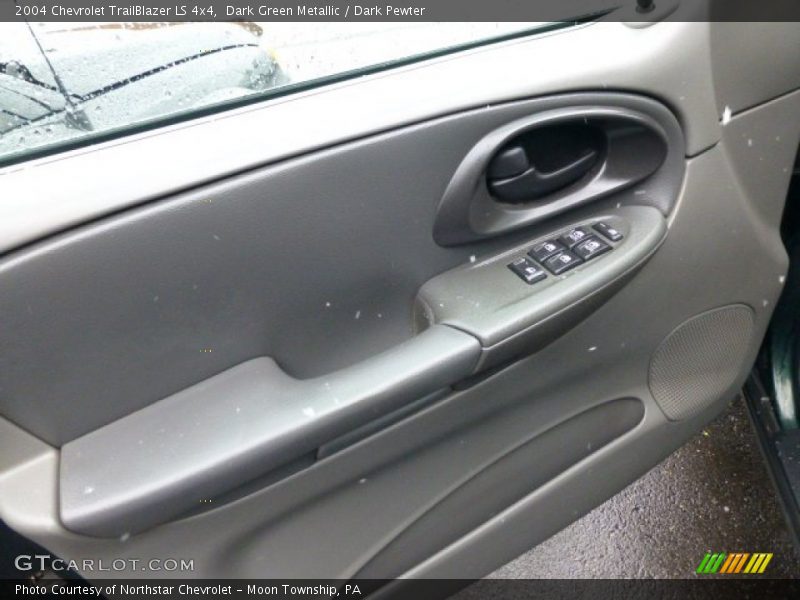 Dark Green Metallic / Dark Pewter 2004 Chevrolet TrailBlazer LS 4x4