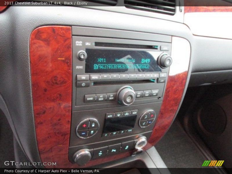 Black / Ebony 2013 Chevrolet Suburban LT 4x4