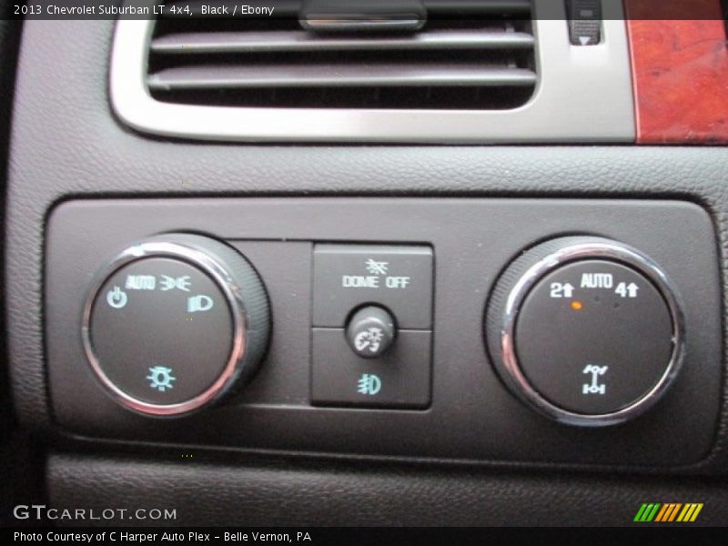 Black / Ebony 2013 Chevrolet Suburban LT 4x4