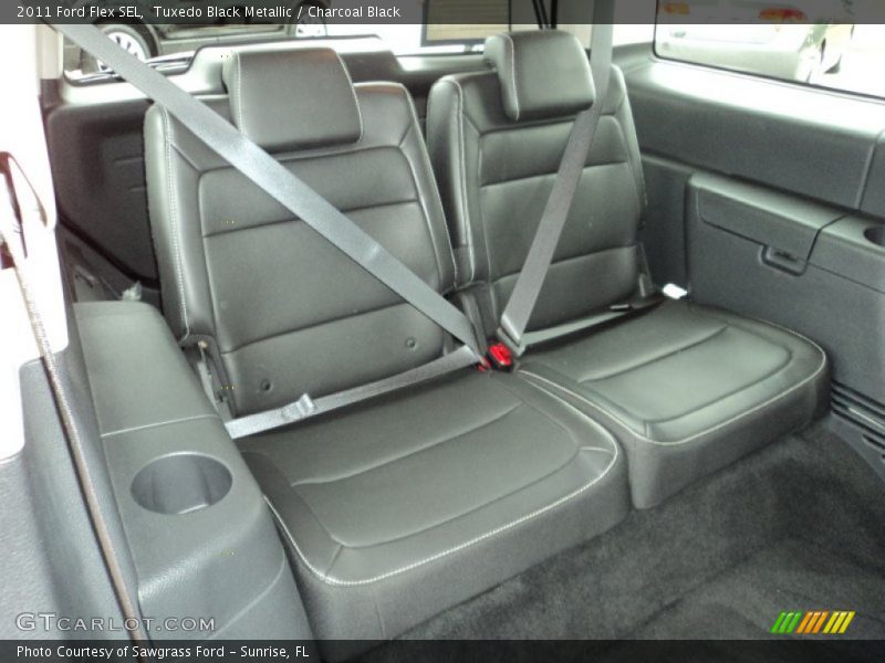 Tuxedo Black Metallic / Charcoal Black 2011 Ford Flex SEL