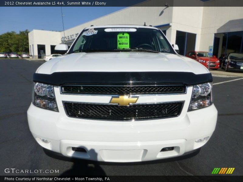 Summit White / Ebony 2012 Chevrolet Avalanche LS 4x4
