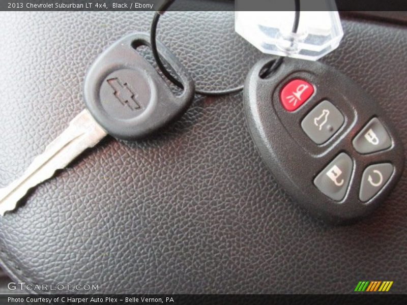 Black / Ebony 2013 Chevrolet Suburban LT 4x4