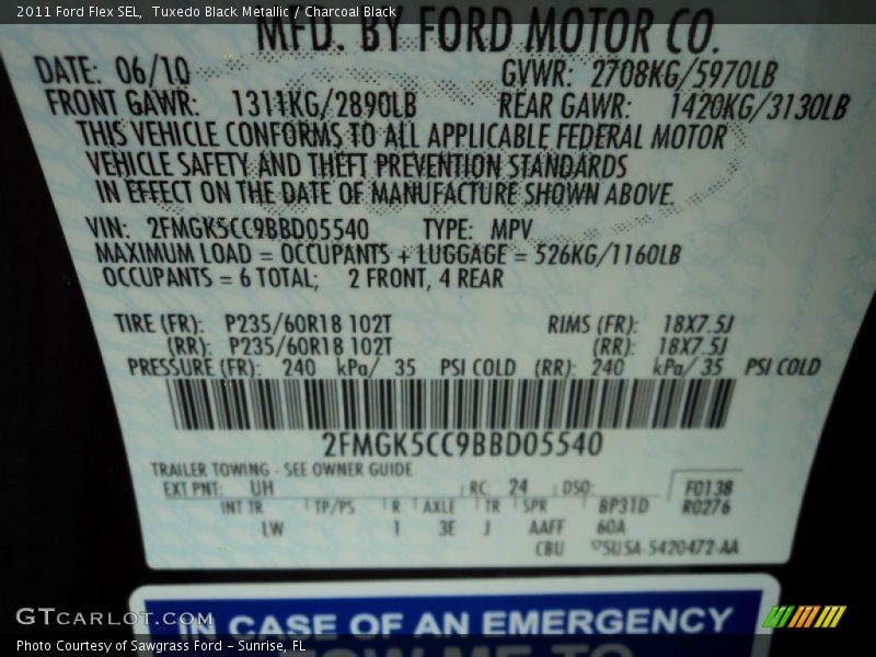 Tuxedo Black Metallic / Charcoal Black 2011 Ford Flex SEL