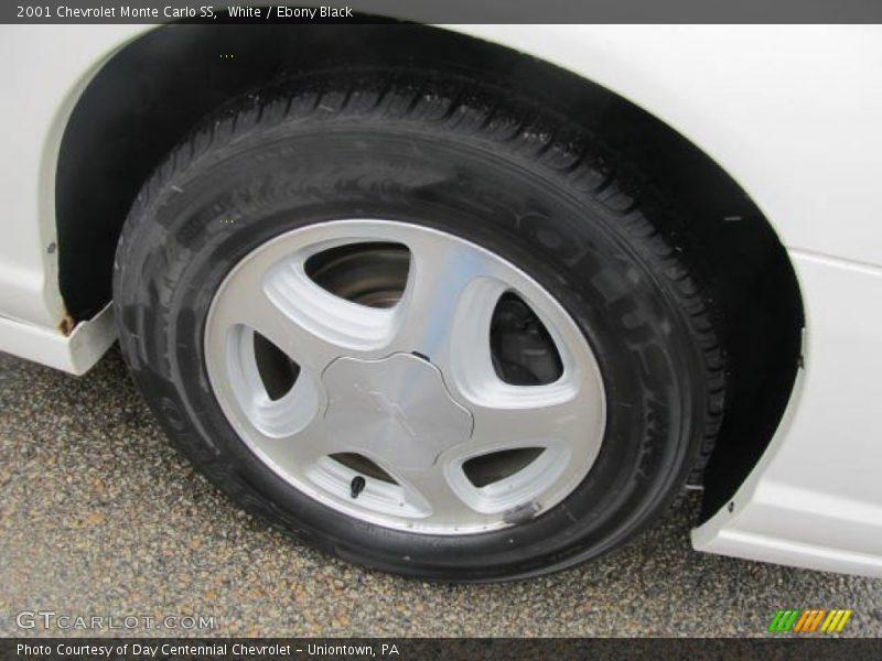 White / Ebony Black 2001 Chevrolet Monte Carlo SS