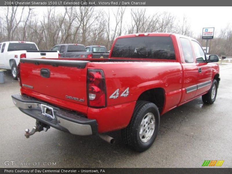 Victory Red / Dark Charcoal 2004 Chevrolet Silverado 1500 LT Extended Cab 4x4