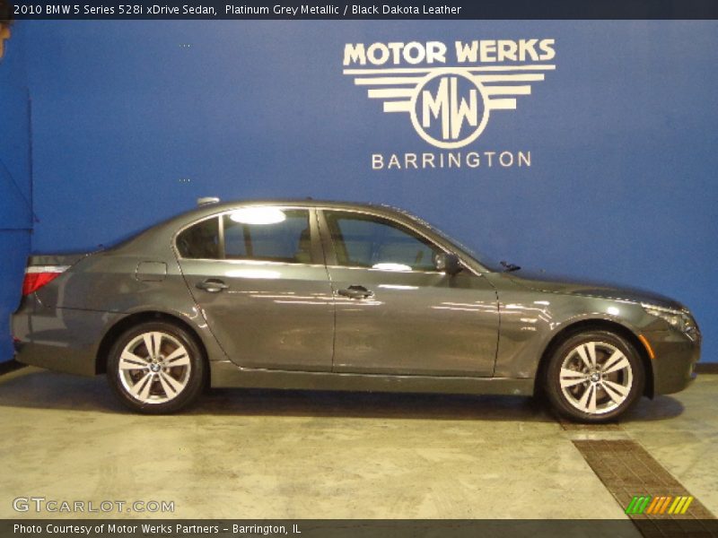 Platinum Grey Metallic / Black Dakota Leather 2010 BMW 5 Series 528i xDrive Sedan