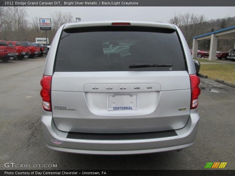 Bright Silver Metallic / Black/Light Graystone 2012 Dodge Grand Caravan SXT