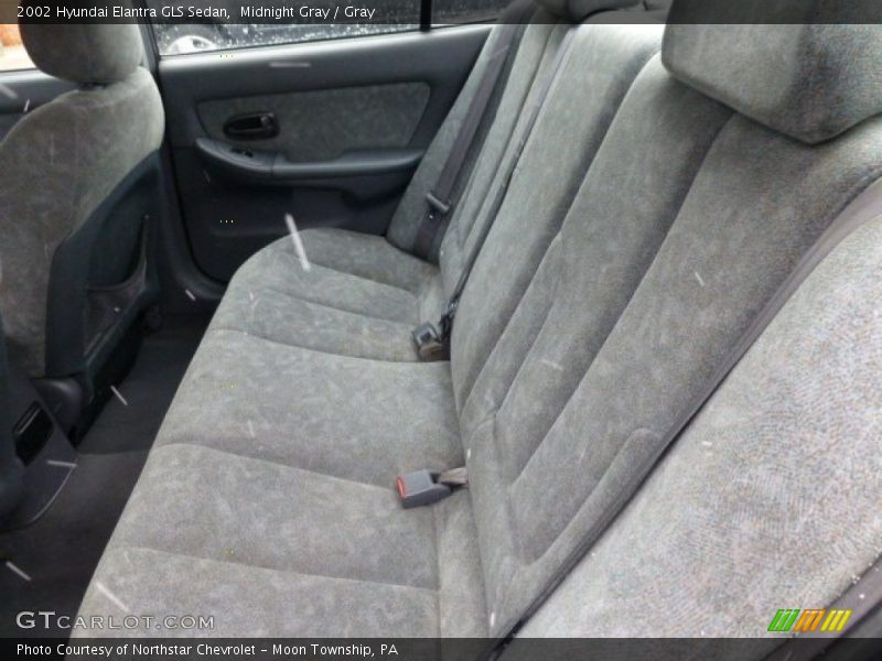 Midnight Gray / Gray 2002 Hyundai Elantra GLS Sedan