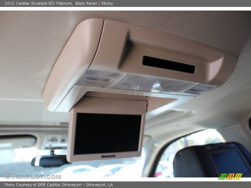 Entertainment System of 2013 Escalade ESV Platinum