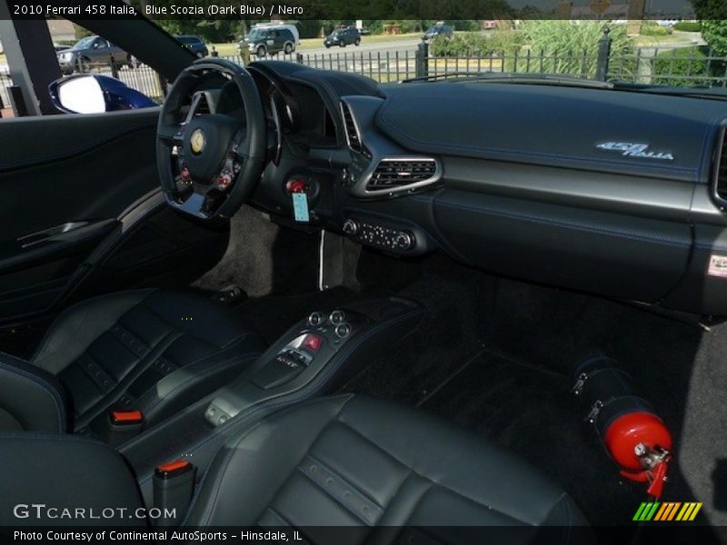 Blue Scozia (Dark Blue) / Nero 2010 Ferrari 458 Italia