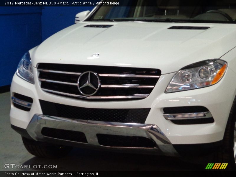 Arctic White / Almond Beige 2012 Mercedes-Benz ML 350 4Matic