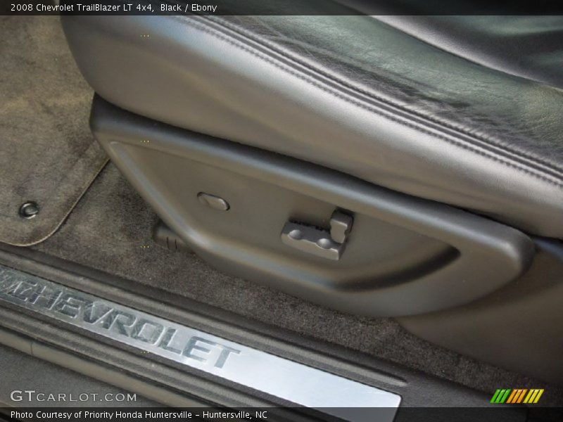 Black / Ebony 2008 Chevrolet TrailBlazer LT 4x4