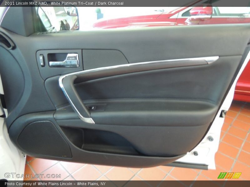 White Platinum Tri-Coat / Dark Charcoal 2011 Lincoln MKZ AWD