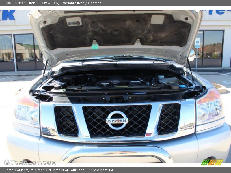 Radiant Silver / Charcoal 2009 Nissan Titan XE Crew Cab