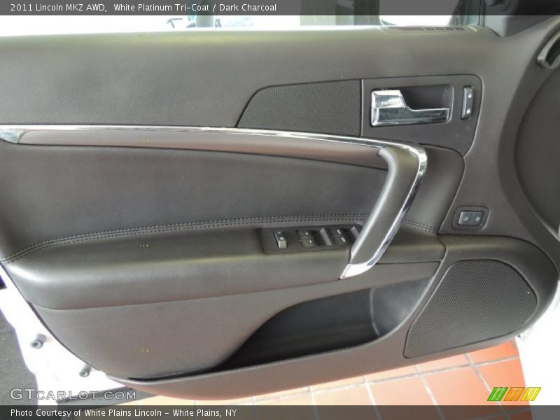 White Platinum Tri-Coat / Dark Charcoal 2011 Lincoln MKZ AWD