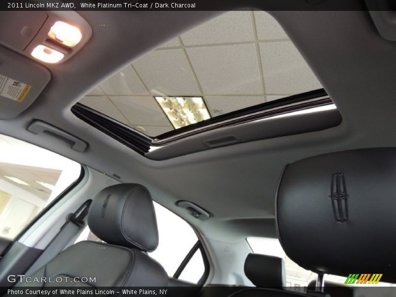 White Platinum Tri-Coat / Dark Charcoal 2011 Lincoln MKZ AWD
